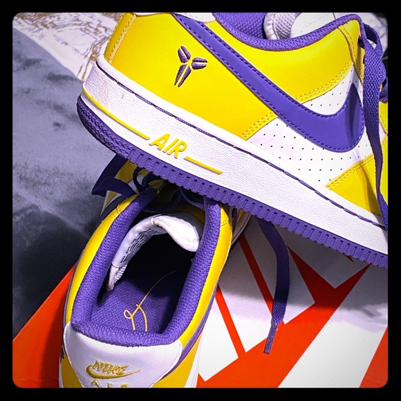 Kobe Bryant mamba af1 - Picture 1 of 3